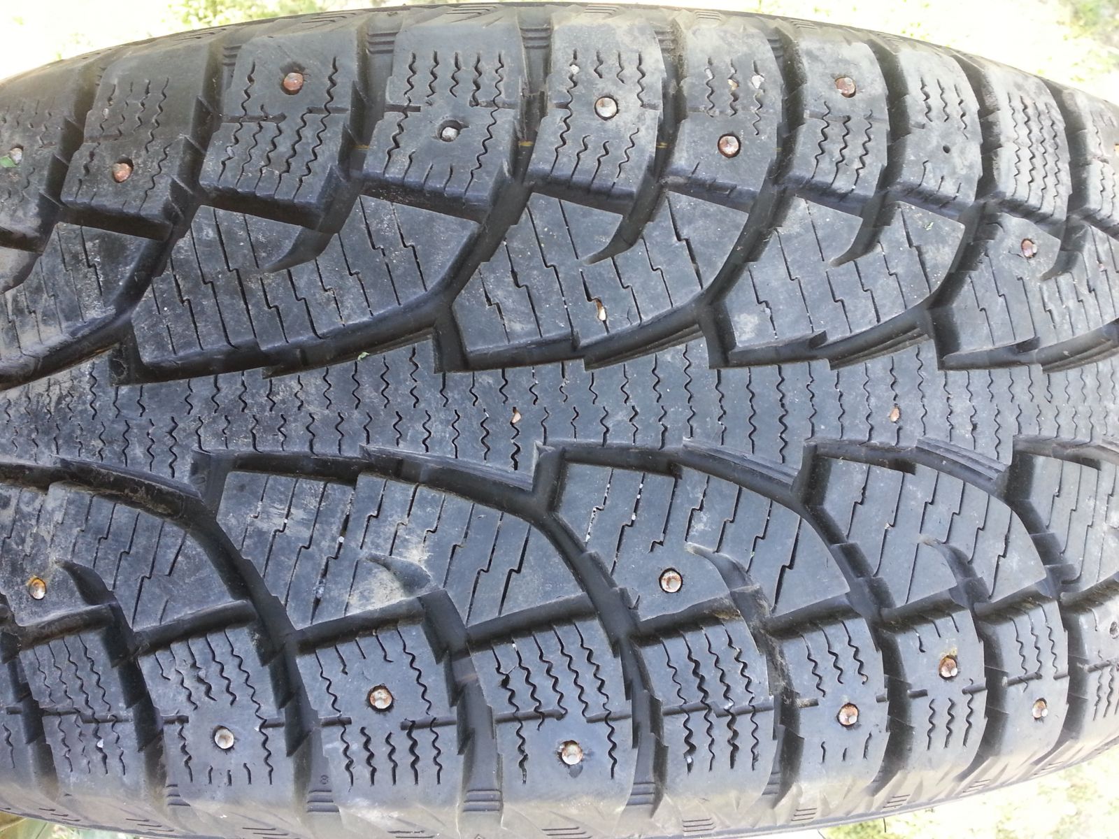 Hankook i. Hankook i Pike rw11. Ханкук i Pike rw11. Hankook rw11 i Pike 235/60 r18 107t XL. Hankook rw11 109q.