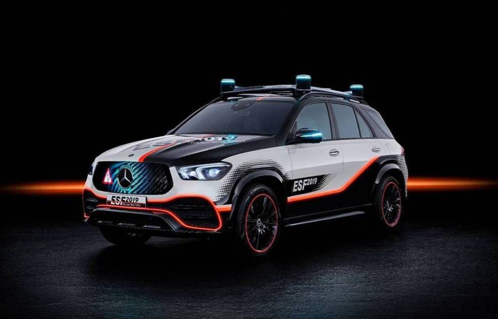 Mercedes-Benz_GLE_ESF_2019-1.jpg